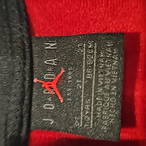 NWT Jordan Two piece - Picture 5 of 6